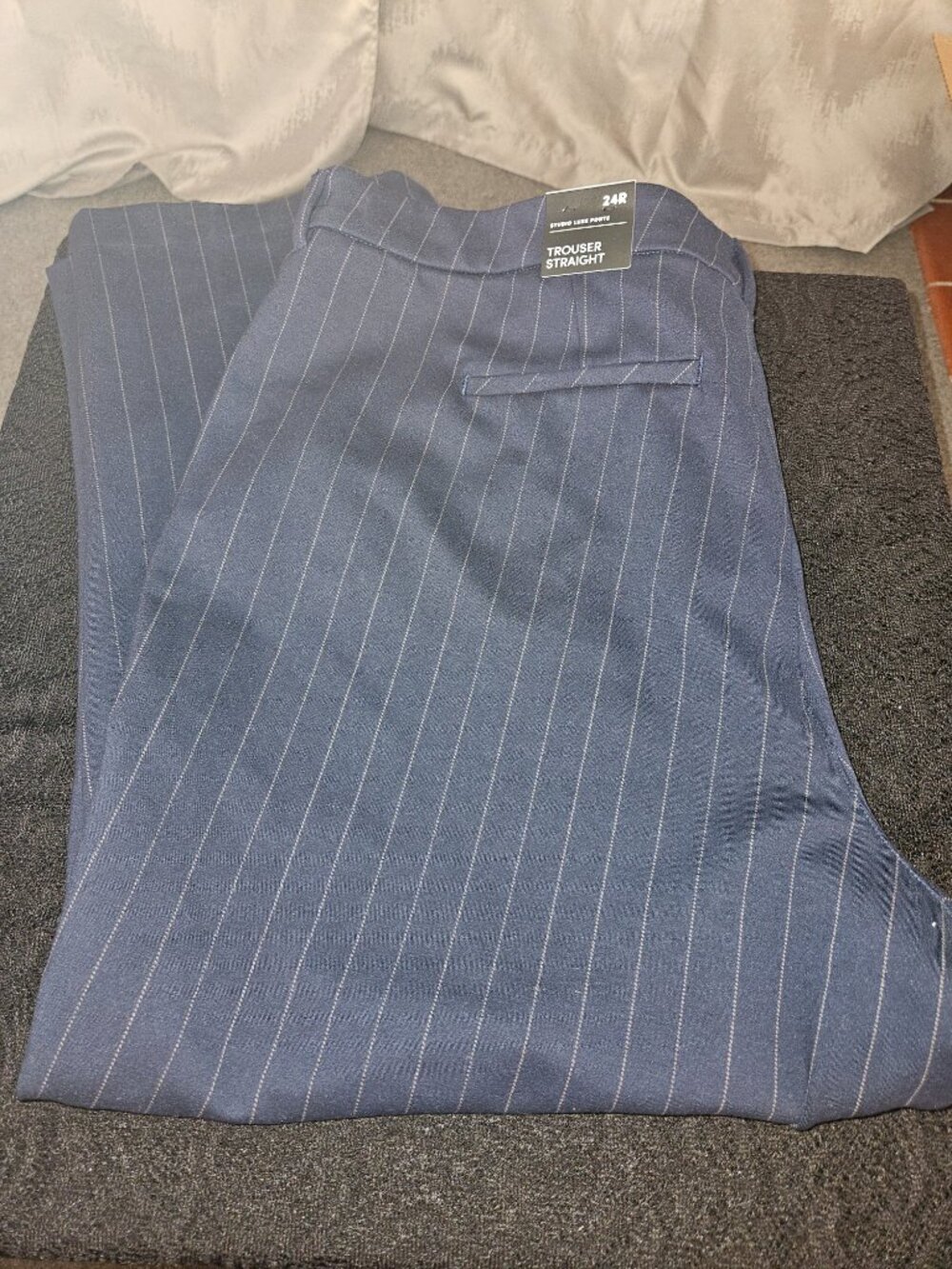 NWT Torrid Studio Luxe Ponte Navy/White Pinstripe Pants (24W) - Picture 9 of 10